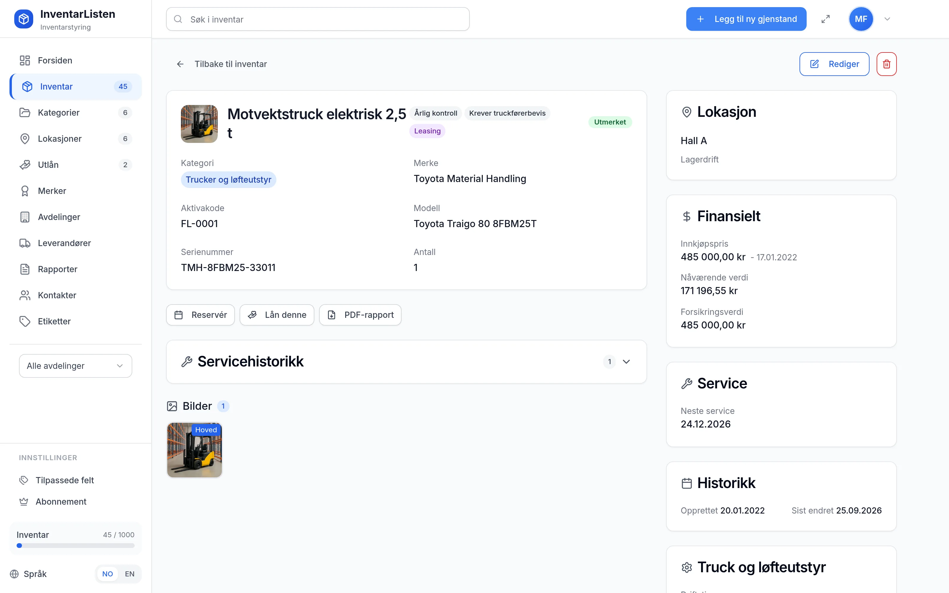 Detaljside for et inventarelement hos lager- og logistikkbedrift – verdi, service, garanti og egendefinerte felt