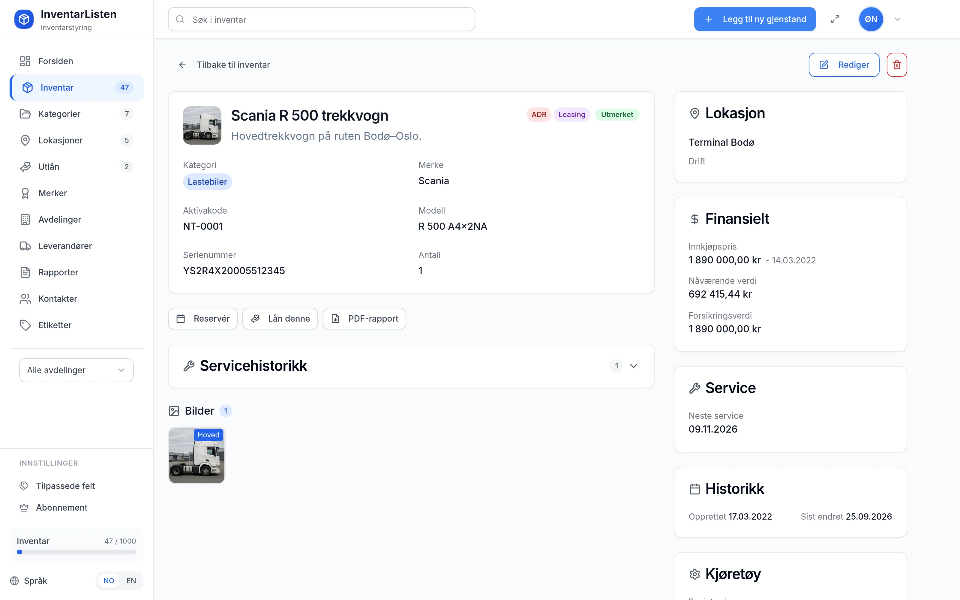 Detaljside for et inventarelement hos transportbedrift – verdi, service, garanti og egendefinerte felt